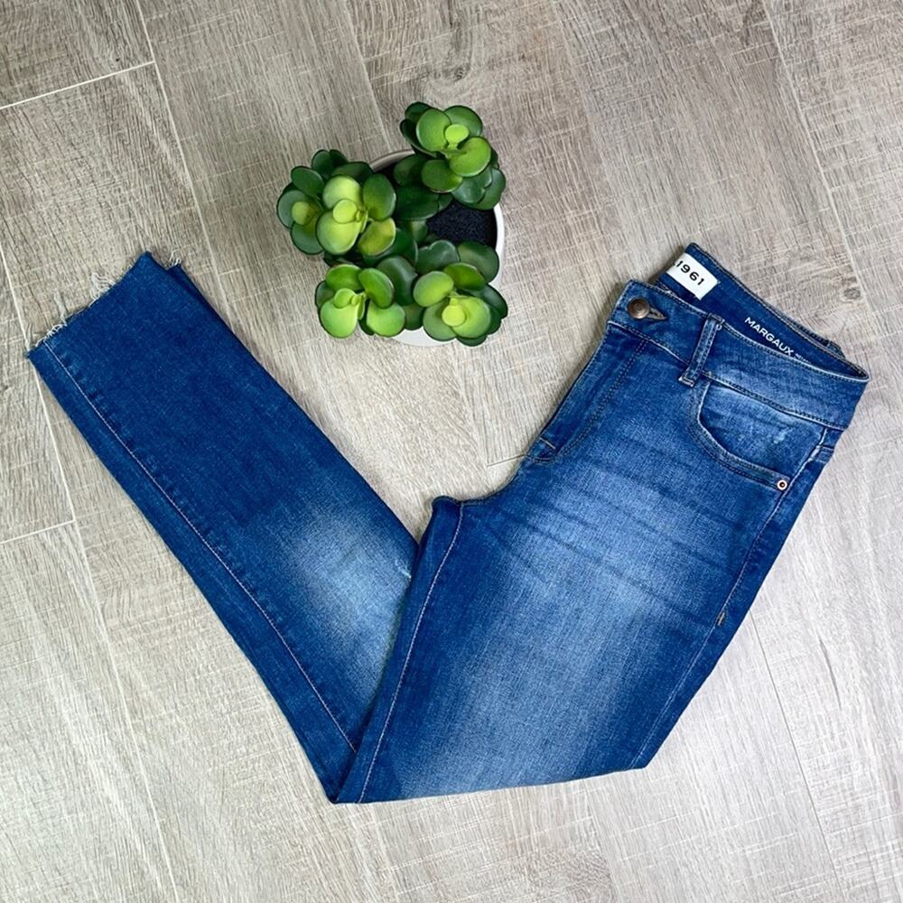 DL1961 Women's Margaux Distressed Skinny Jeans Raw Hem